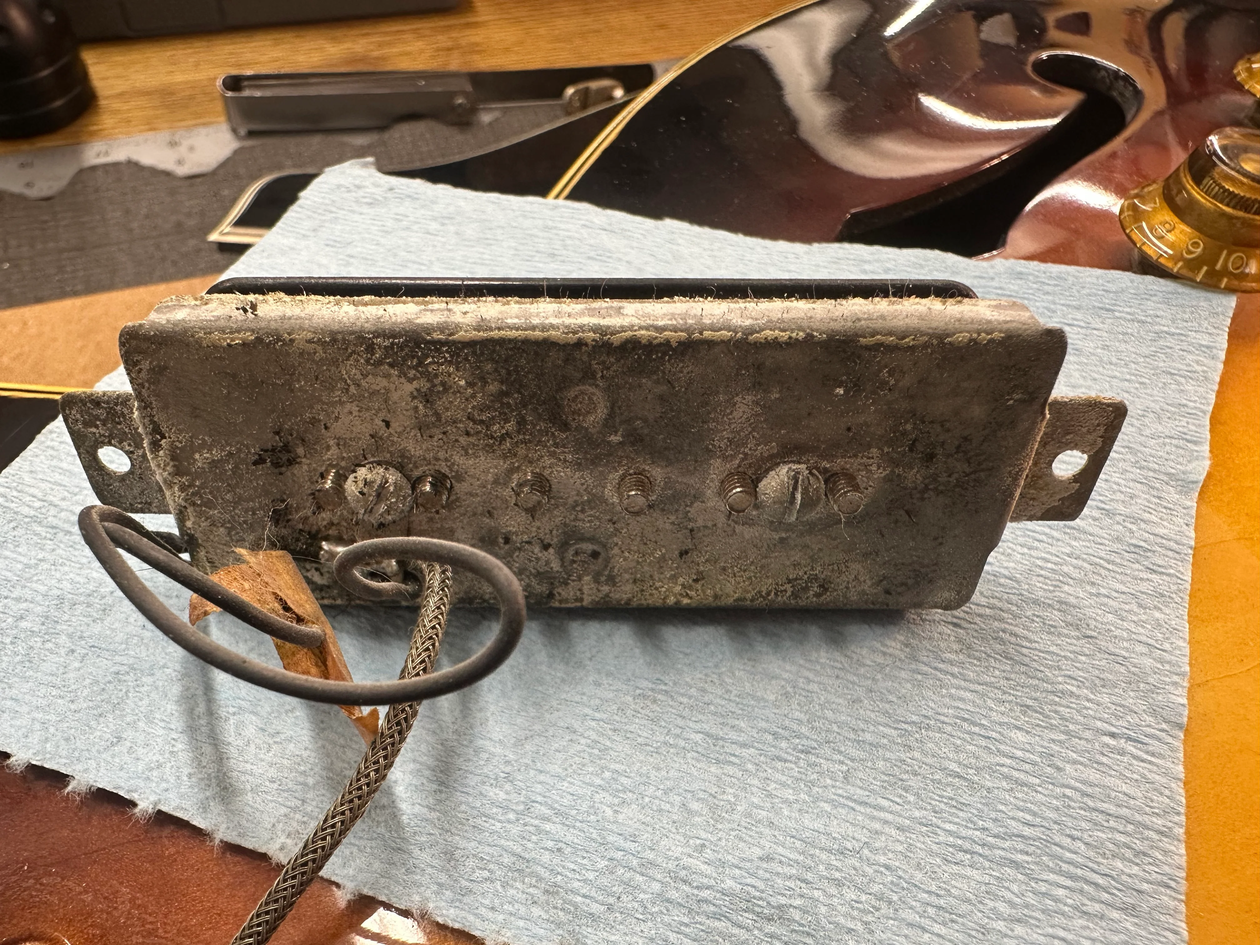 1955-1956 Gibson ES-175 REFIN Sunburst - Image 27