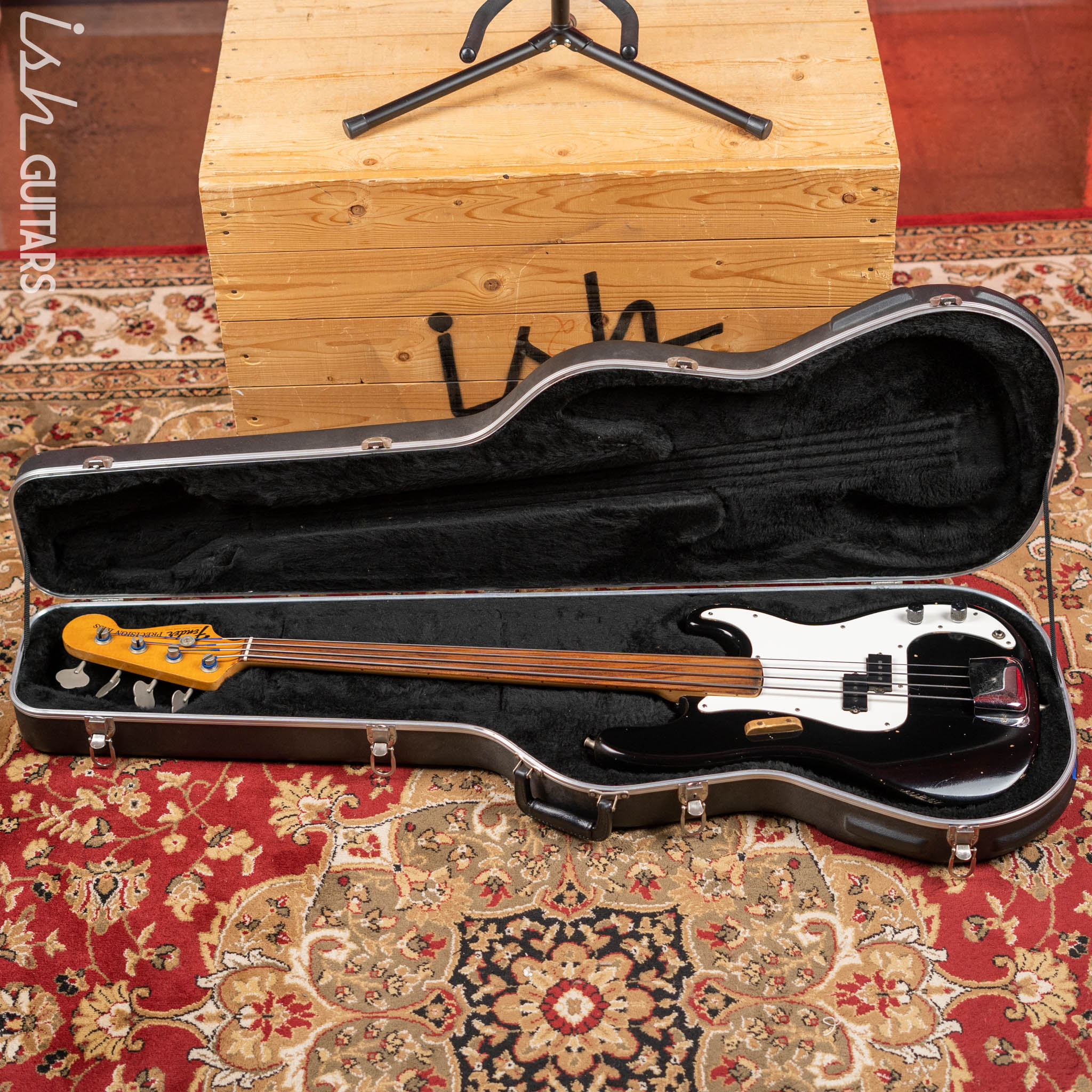 1972 Fender Fretless Precision Bass Black - Image 22