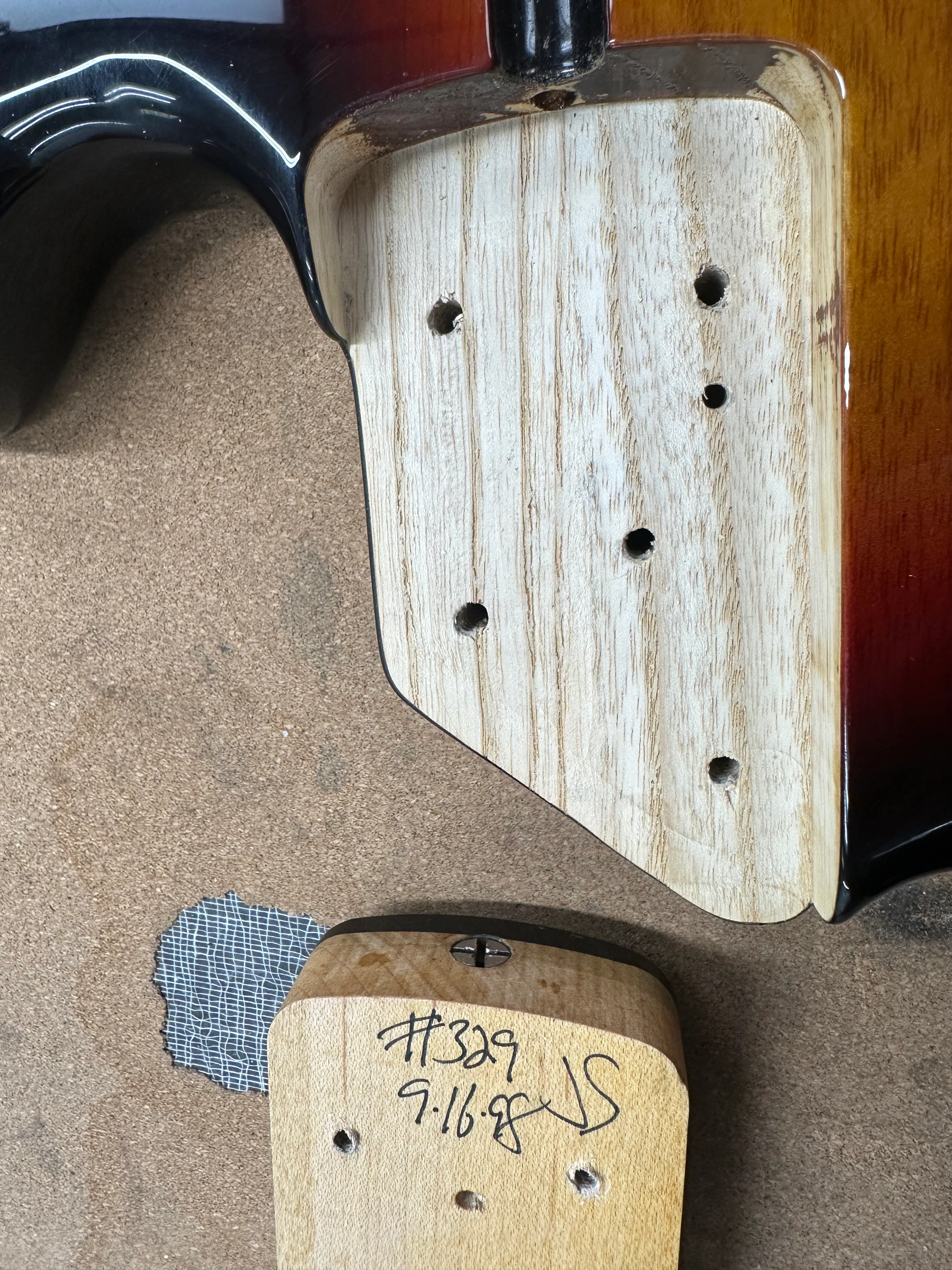 1998 Lakland 44-94 Sunburst Fretless - Image 28