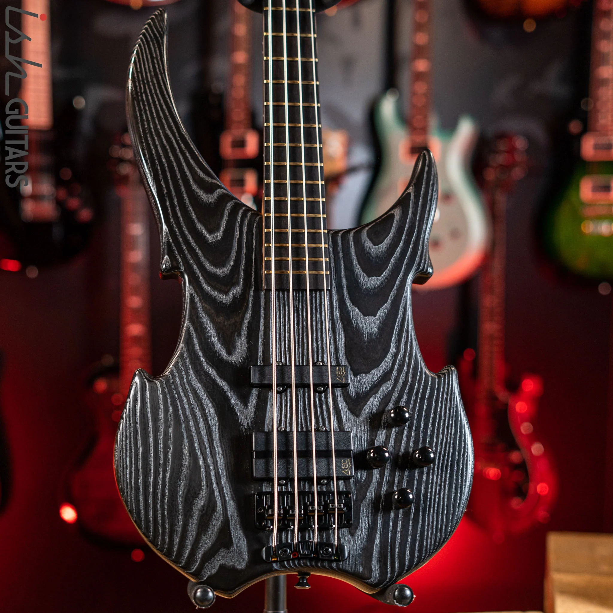 2001 Warwick Vampyre Dark Lord Black