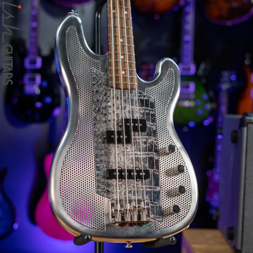 2006 Trussart Steelcaster Bass