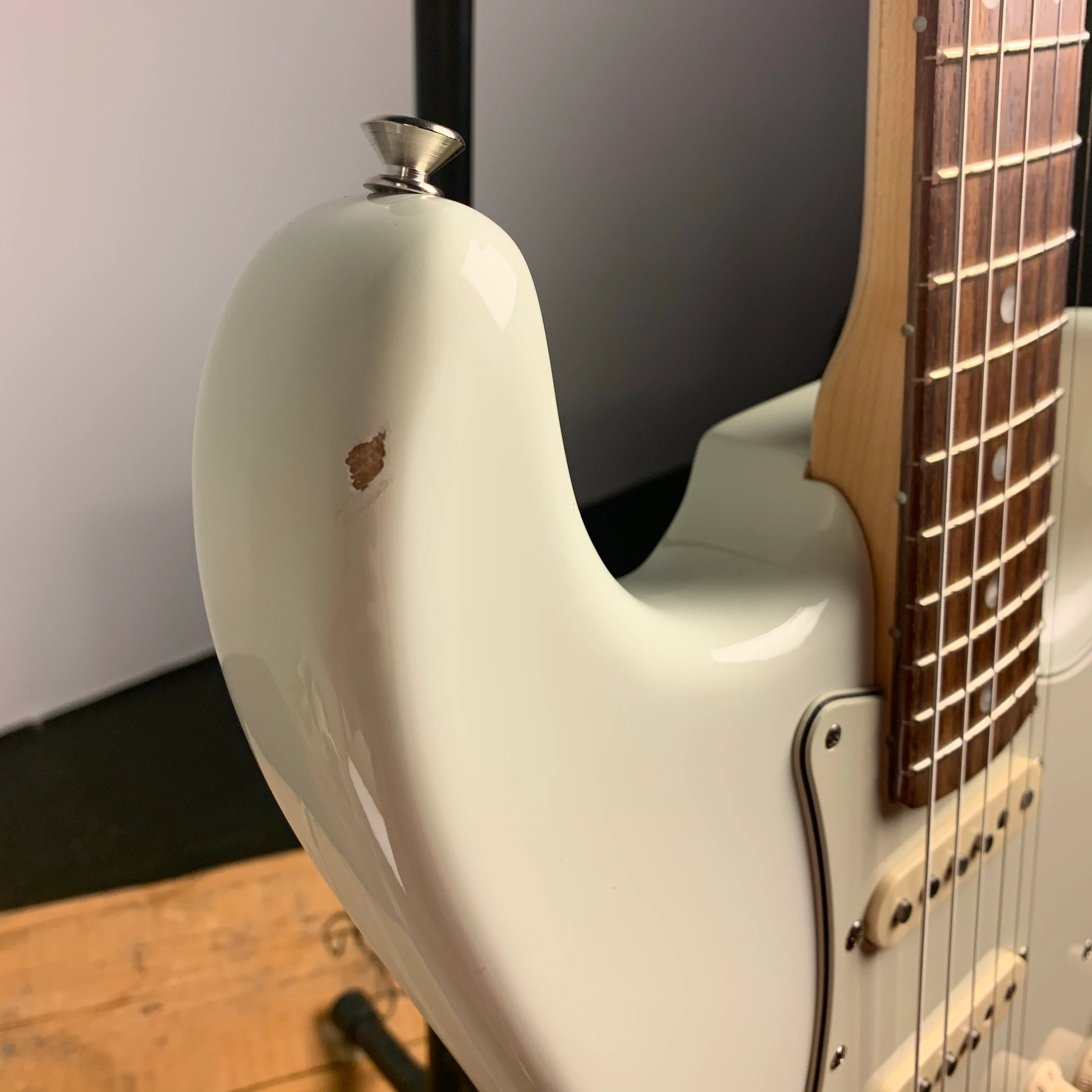 2016 Fender American Vintage ‘65 Reissue Stratocaster Olympic White - Image 18