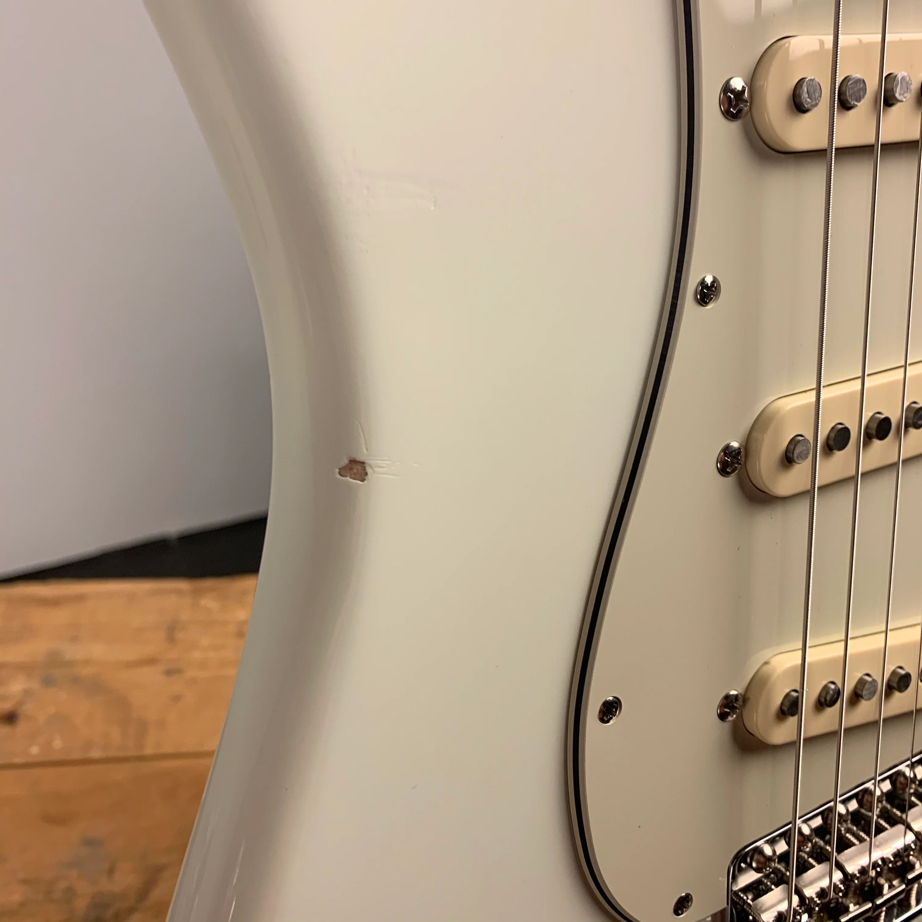 2016 Fender American Vintage ‘65 Reissue Stratocaster Olympic White - Image 19