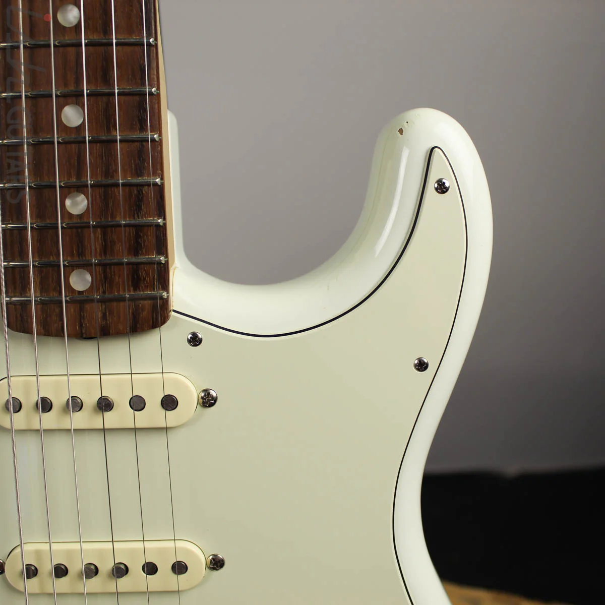 2016 Fender American Vintage ‘65 Reissue Stratocaster Olympic White - Image 5