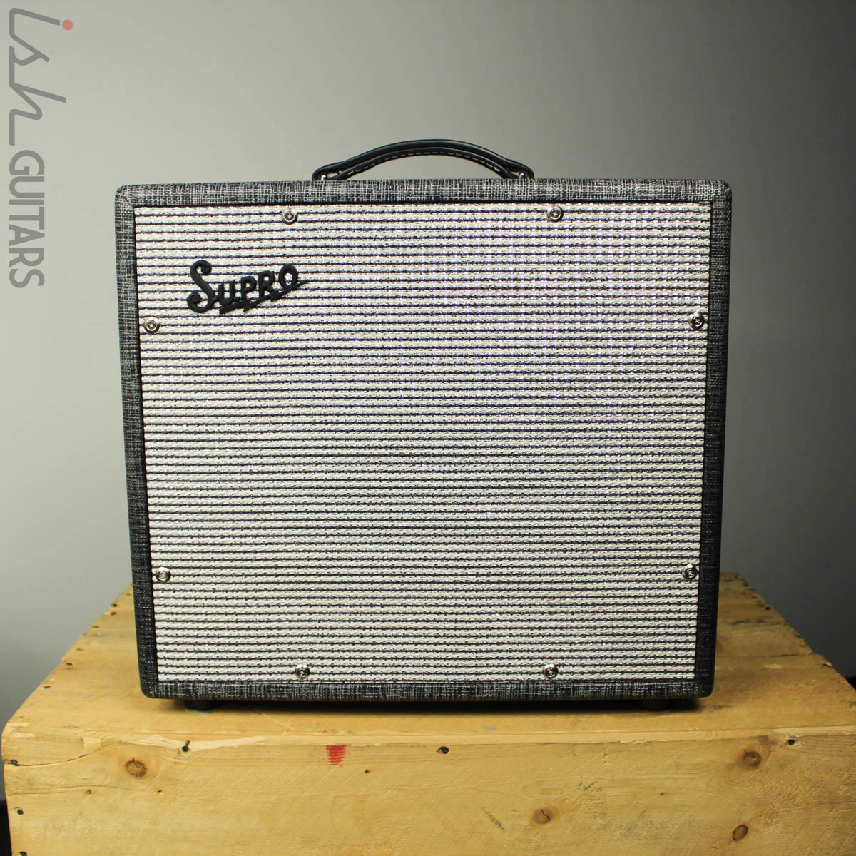Supro Black Magick 1790 1x12 Extension Cab