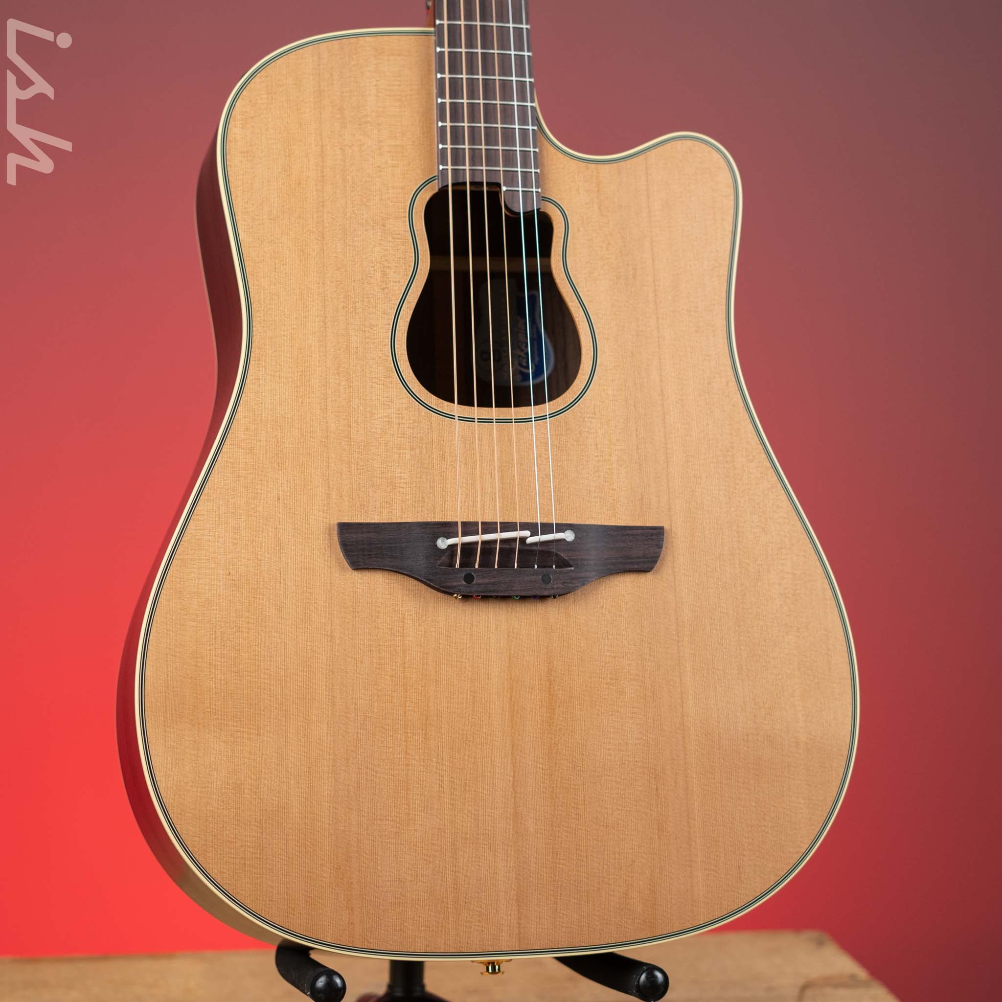 2022 Takamine GB7C Garth Brooks Signature Acoustic-Electric Guitar Natural