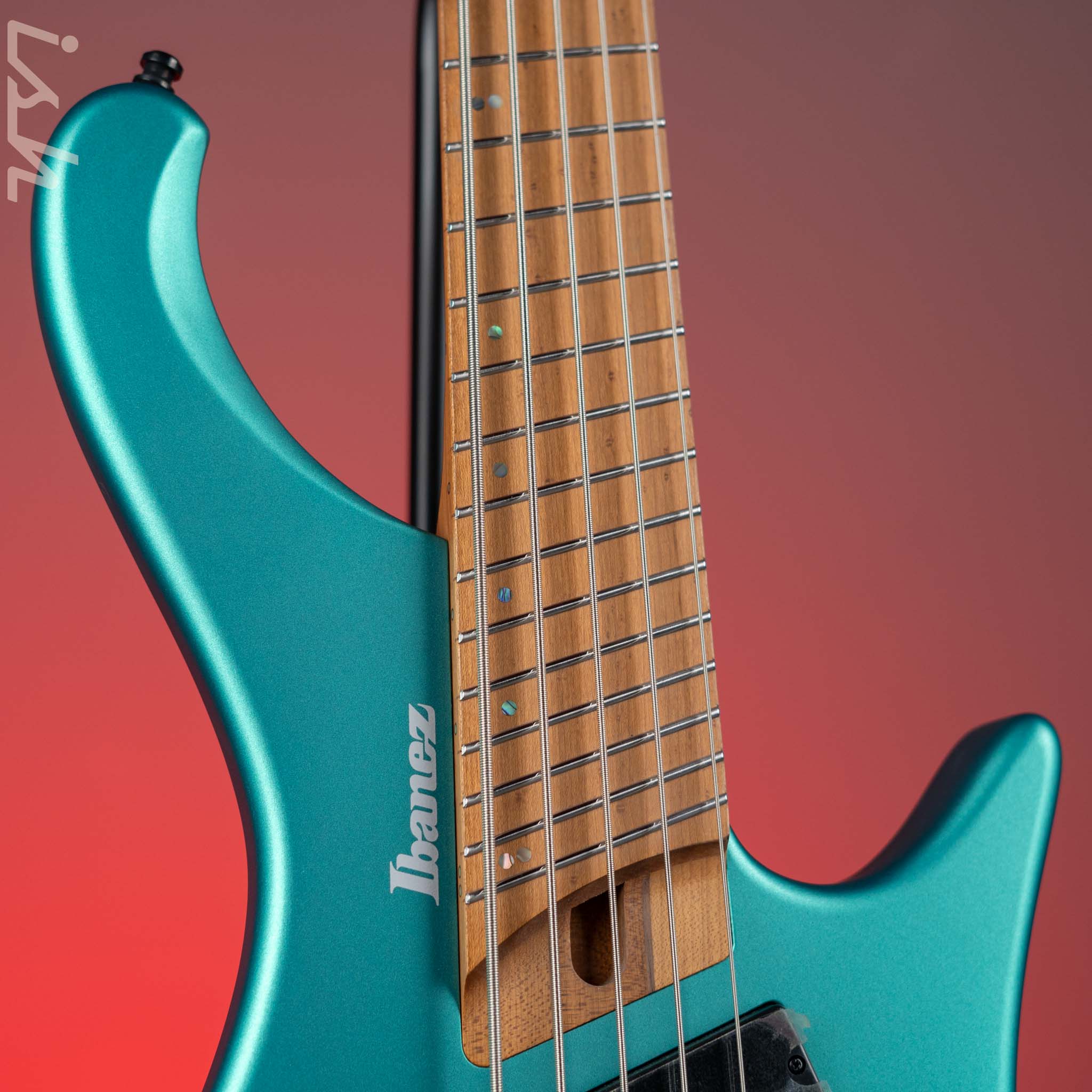 Ibanez EHB1005S Multi-Scale 5-String Bass Emerald Green Metallic Matte - Image 3