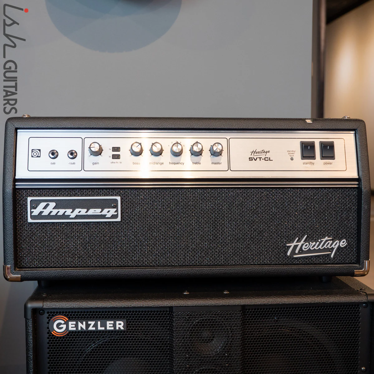 Ampeg Heritage SVT-CL 500W
