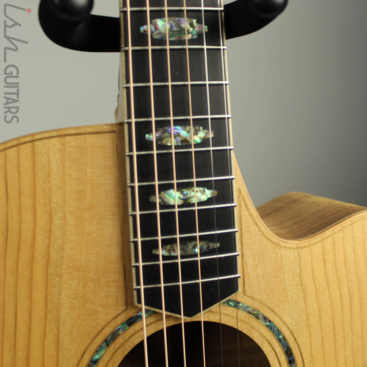 Cole Clark FL3EC-COLB Cedar of Lebanon Top with Blackwood Back and Sides - Image 6