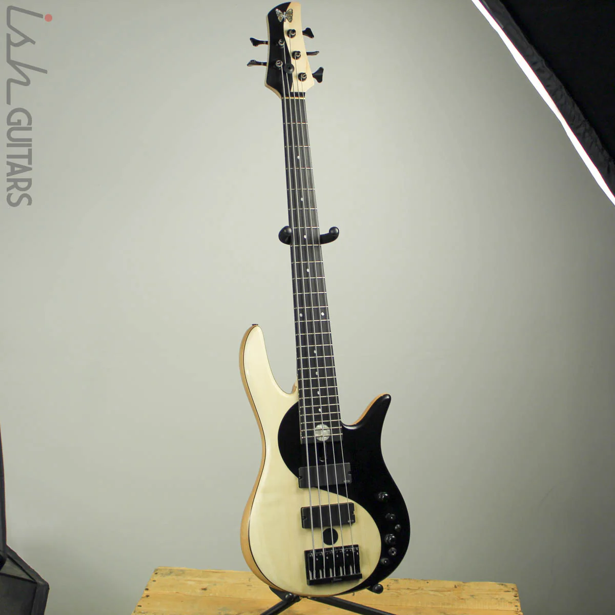 2018 Fodera Yin Yang 5 Standard Bass Guitar Limited Edition - Image 2