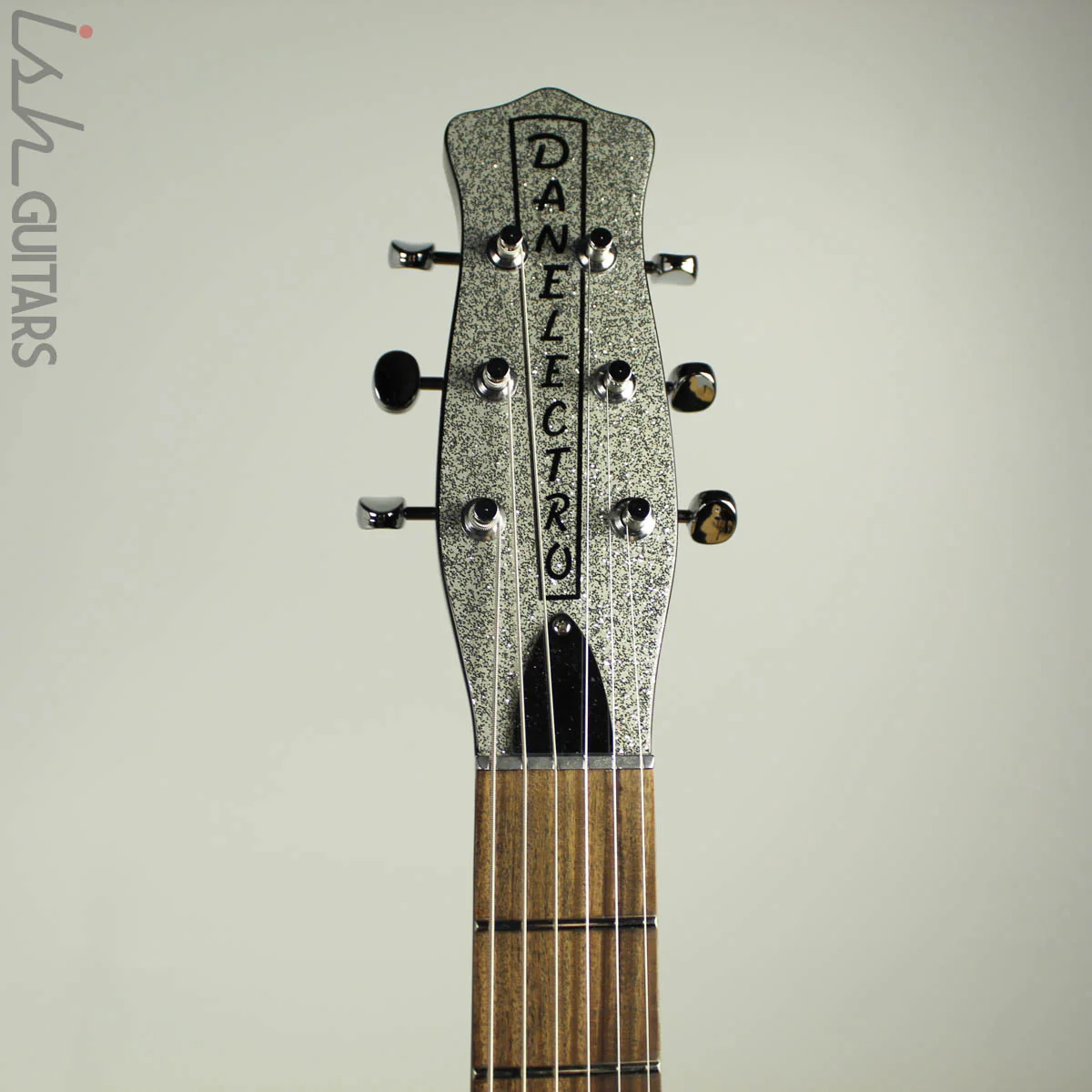 Danelectro 59M NOS+ 60th Anniversary Edition Silver Metalflake - Image 6