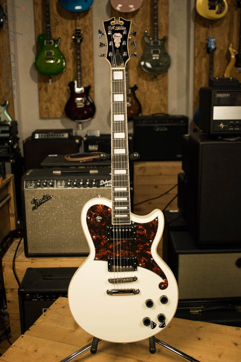D'Angelico Premier Series Atlantic Electric Guitar with Stopbar Tailpiece Antique White - Image 2