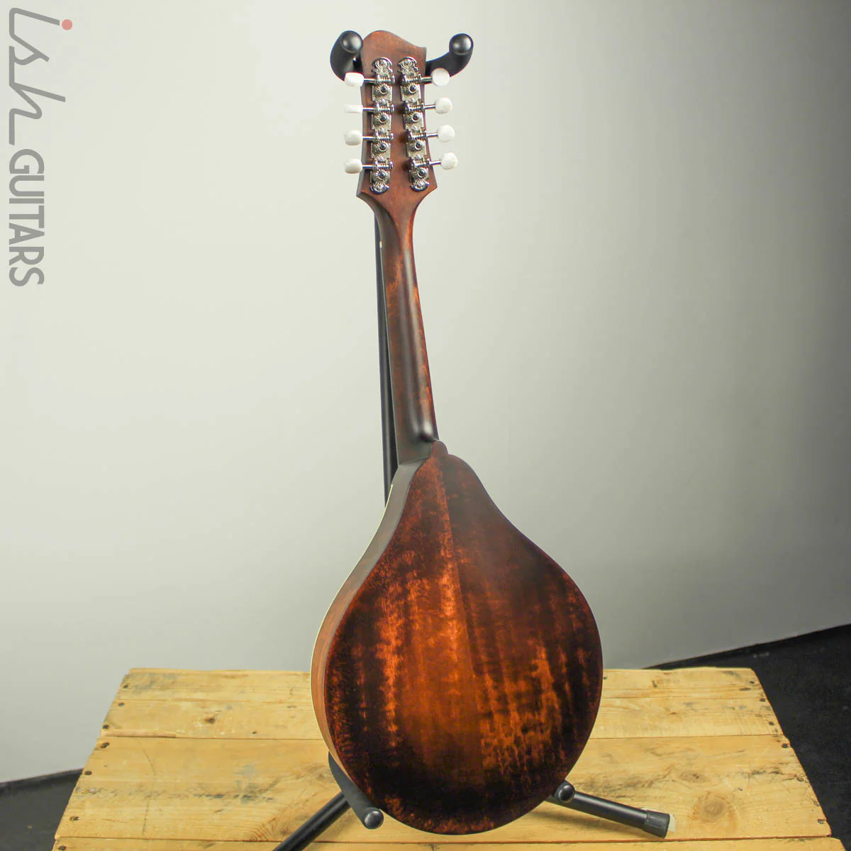 Eastman MD305 Mandolin w/ Travel Bag - Image 7