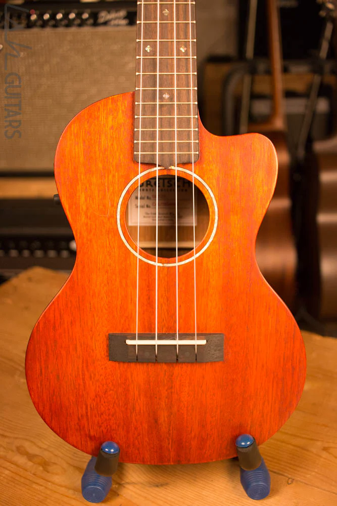 Gretsch Tenor G9121 A.C.E Ukulele w/gig bag