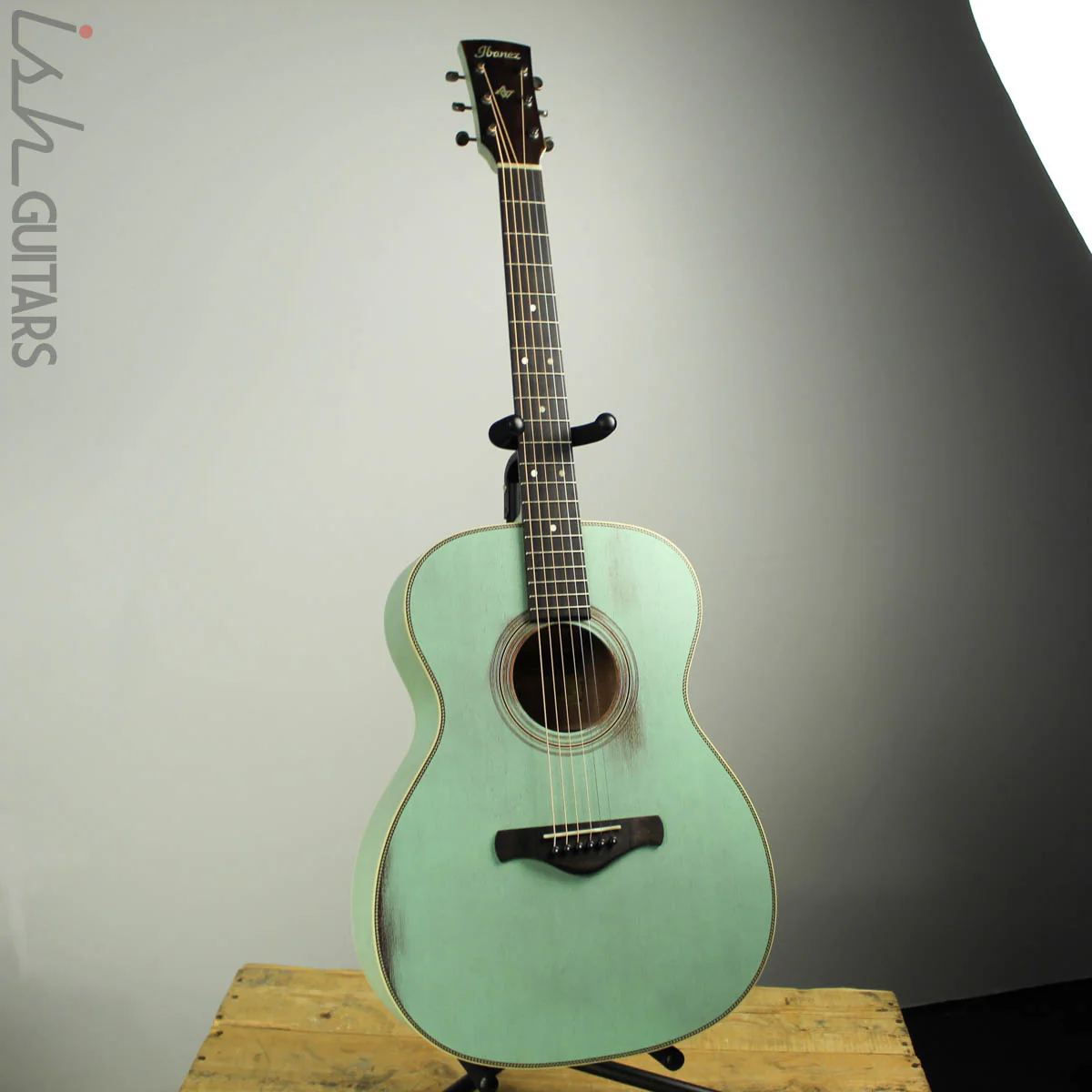 Ibanez AVC11MH Artwood Vintage Thermo Aged Antique Surf Green - Image 2
