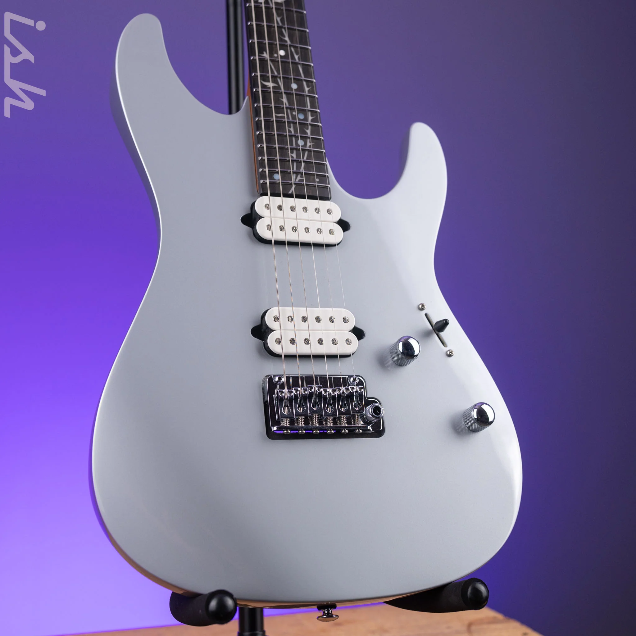 Ibanez Premium TOD10 Tim Henson Signature Electric Guitar Classic Silver Demo
