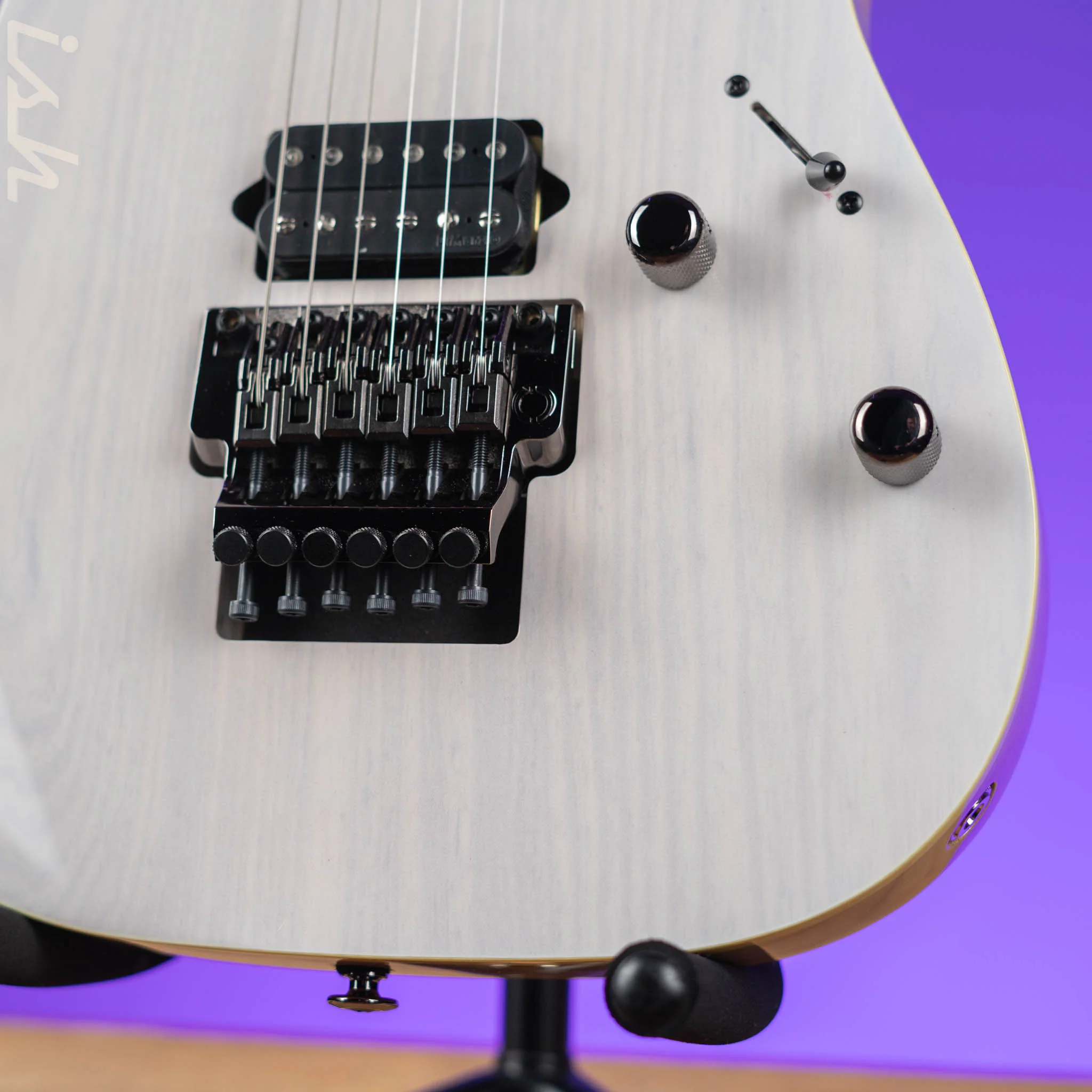 Ibanez Prestige RG652AHM Electric Guitar Antique White Blonde - Image 4