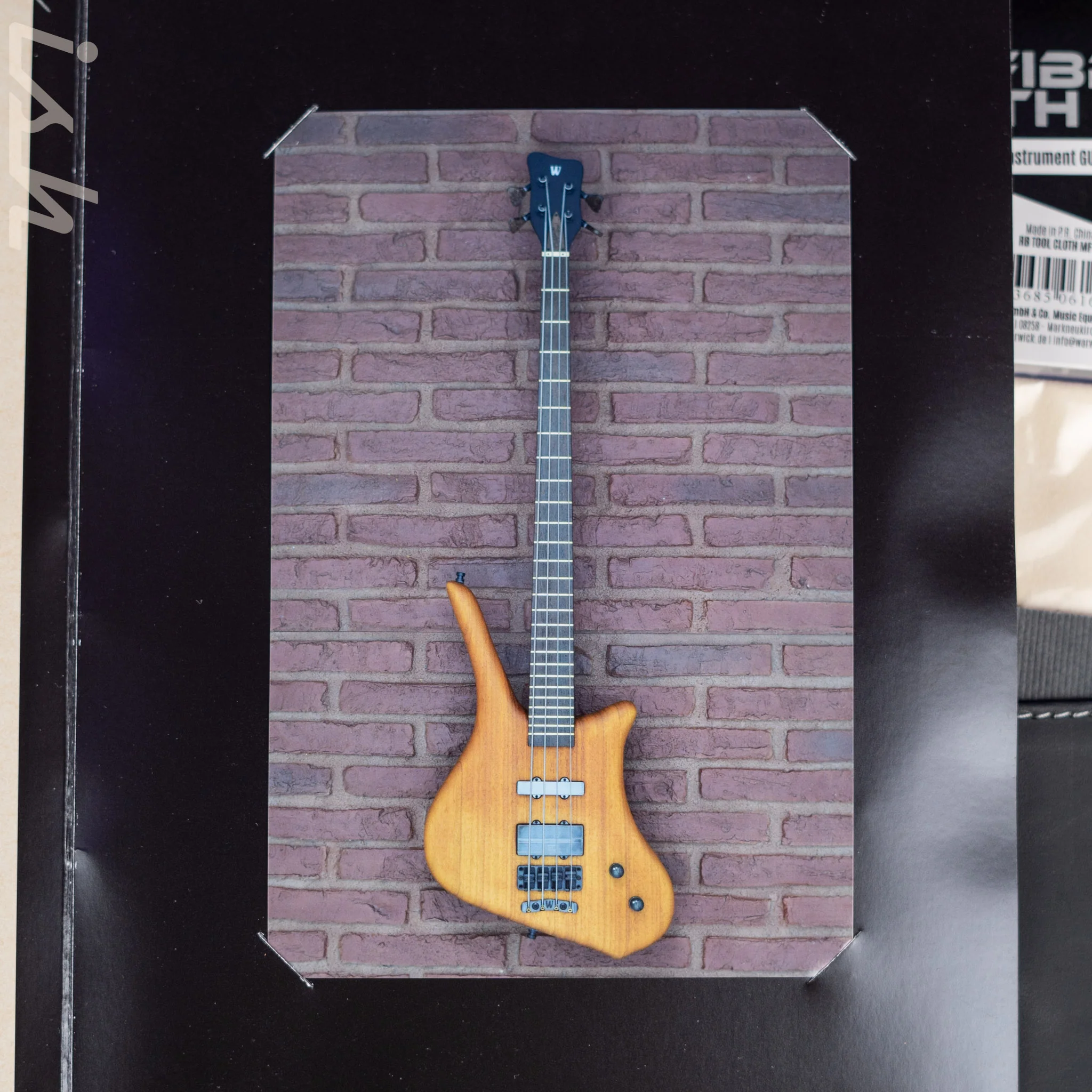 Ish x Warwick Dolphin SN TCS Custom Shop Endangered Species 4-String Bass Wenge Fretboard - Image 12