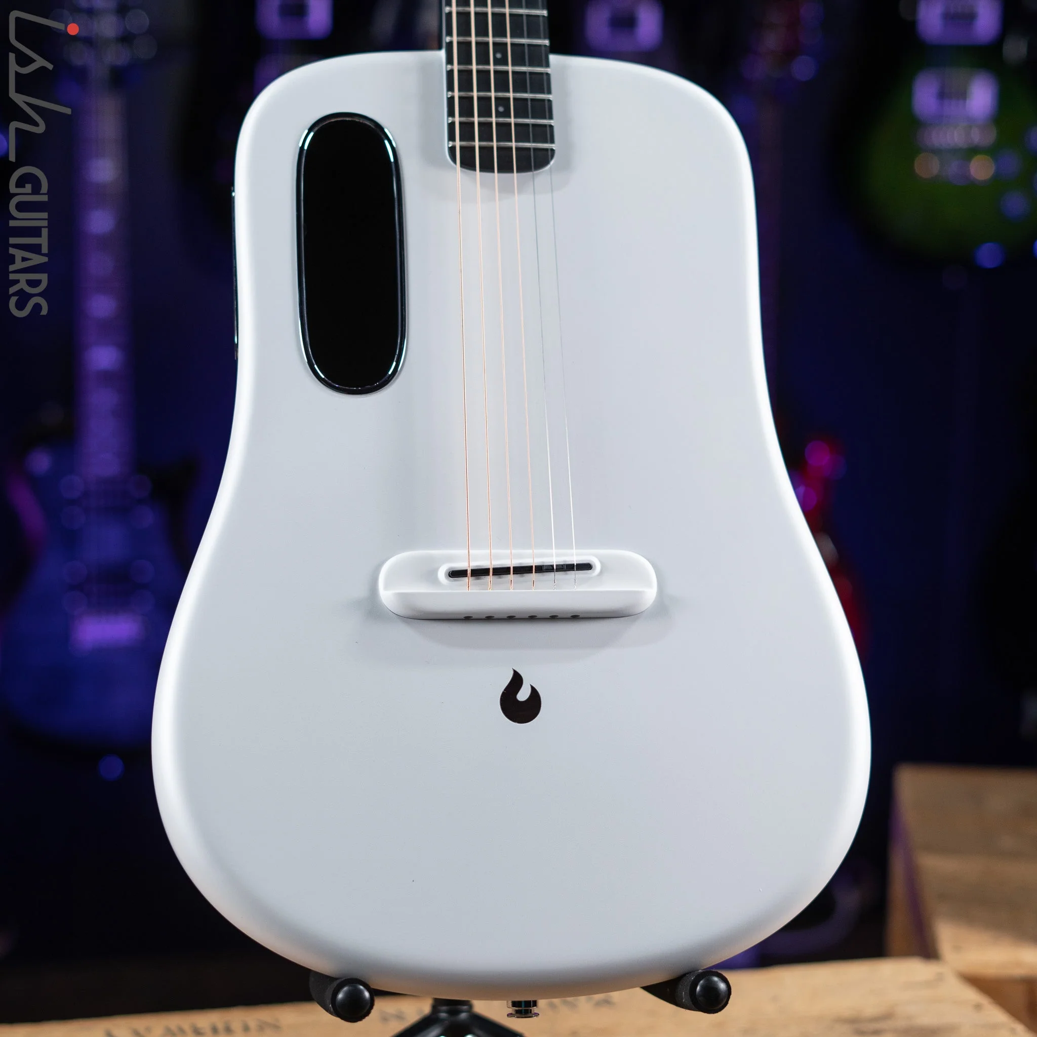 Lava Music Lava Me 3 Smart Acoustic Guitar 36” White w/ Space Bag