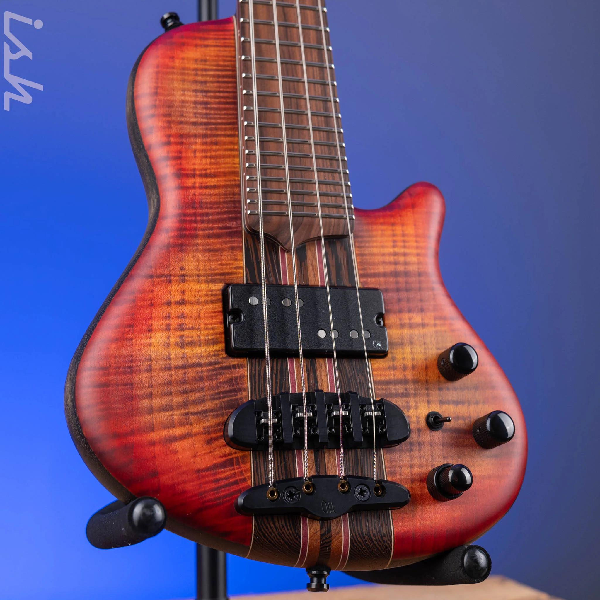 Mayones Cali 4 Bass Demo