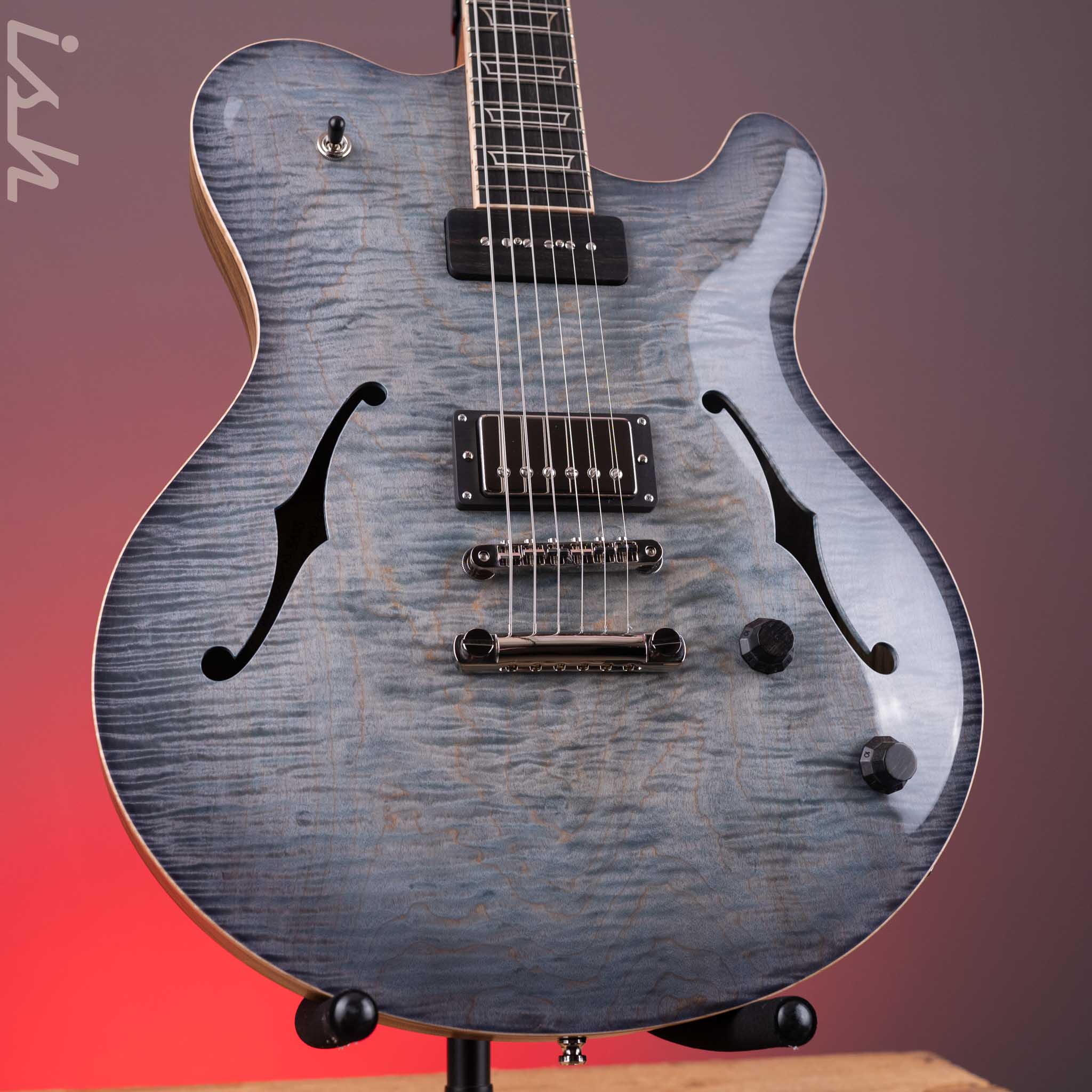 Nik Huber Rietbergen Custom Blue