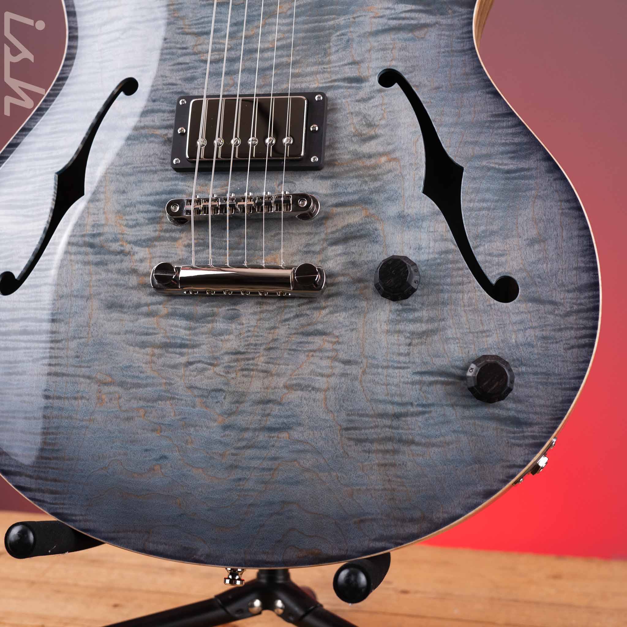 Nik Huber Rietbergen Custom Blue - Image 4