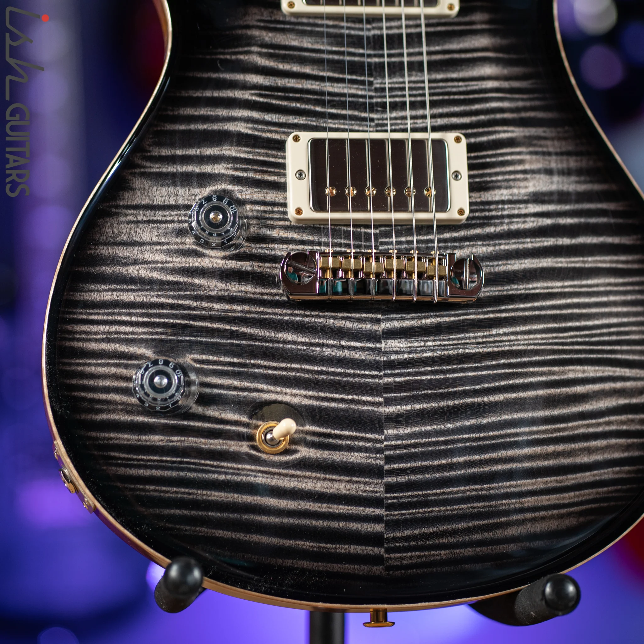 PRS McCarty Lefty Wood Library Charcoal Burst 10 Top Flame Maple - Image 4