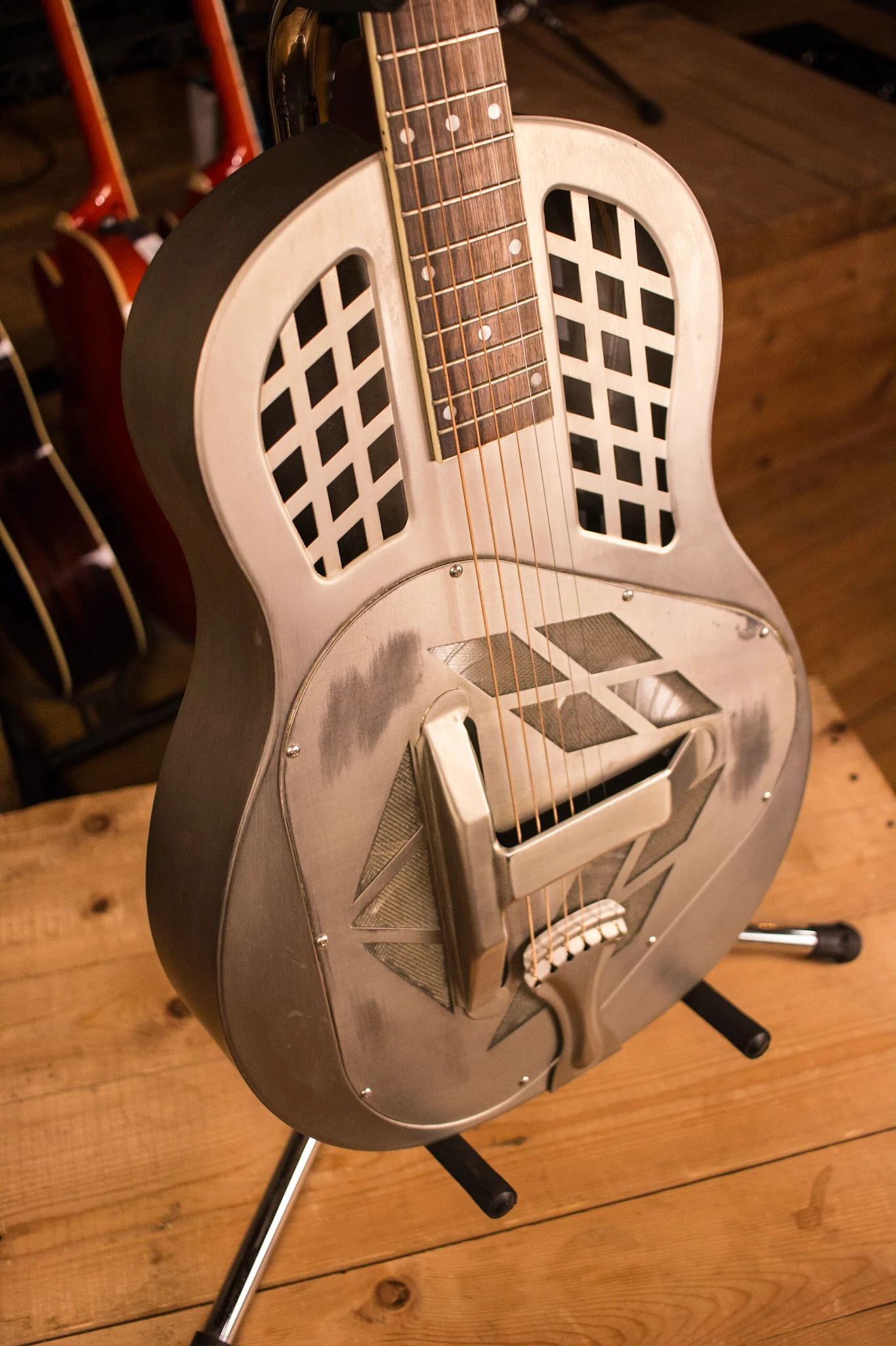 Republic Classic Tricone Resonator Aged Metal Body - Image 6