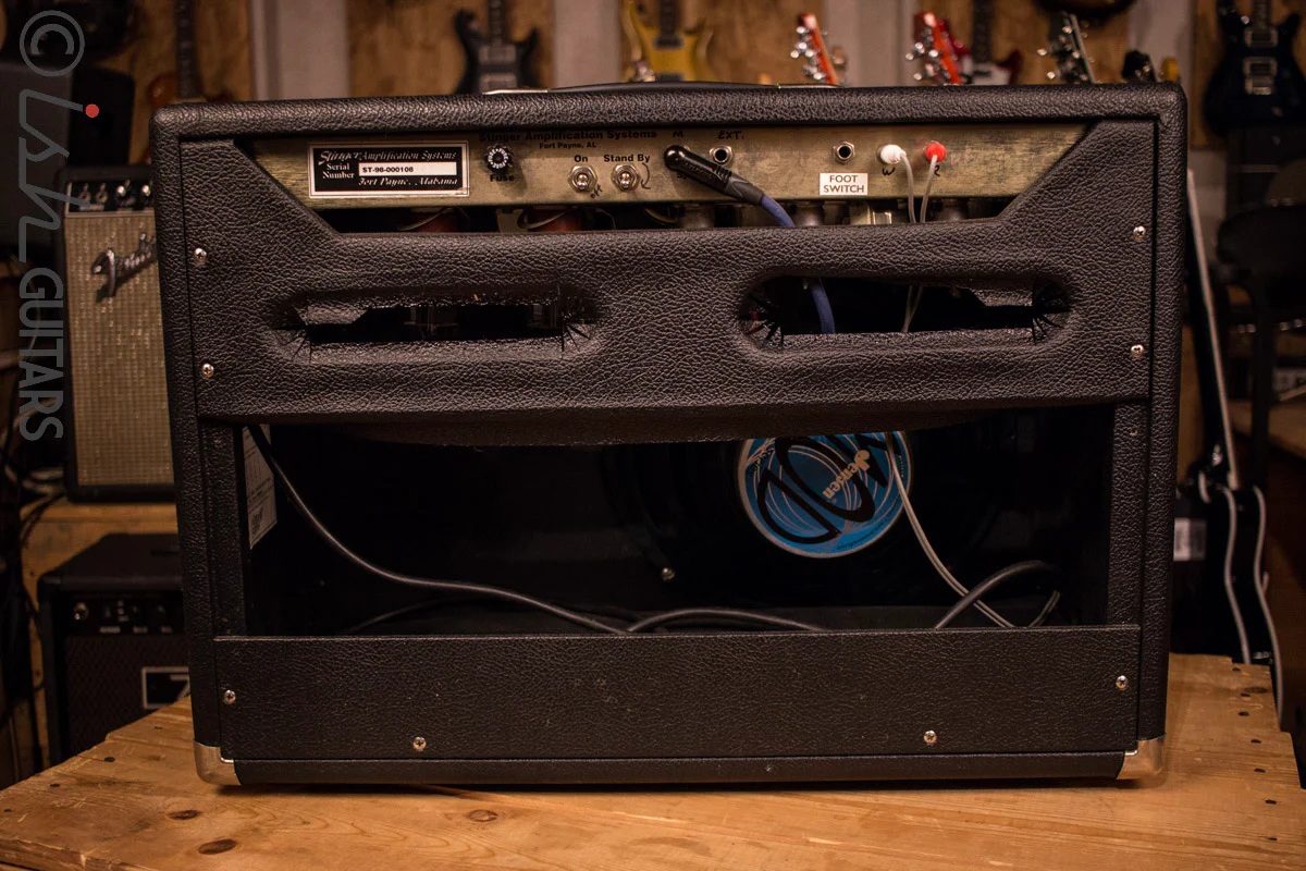 Stinger Verbrasonic Blues Pearl Fender Style amp - Image 4