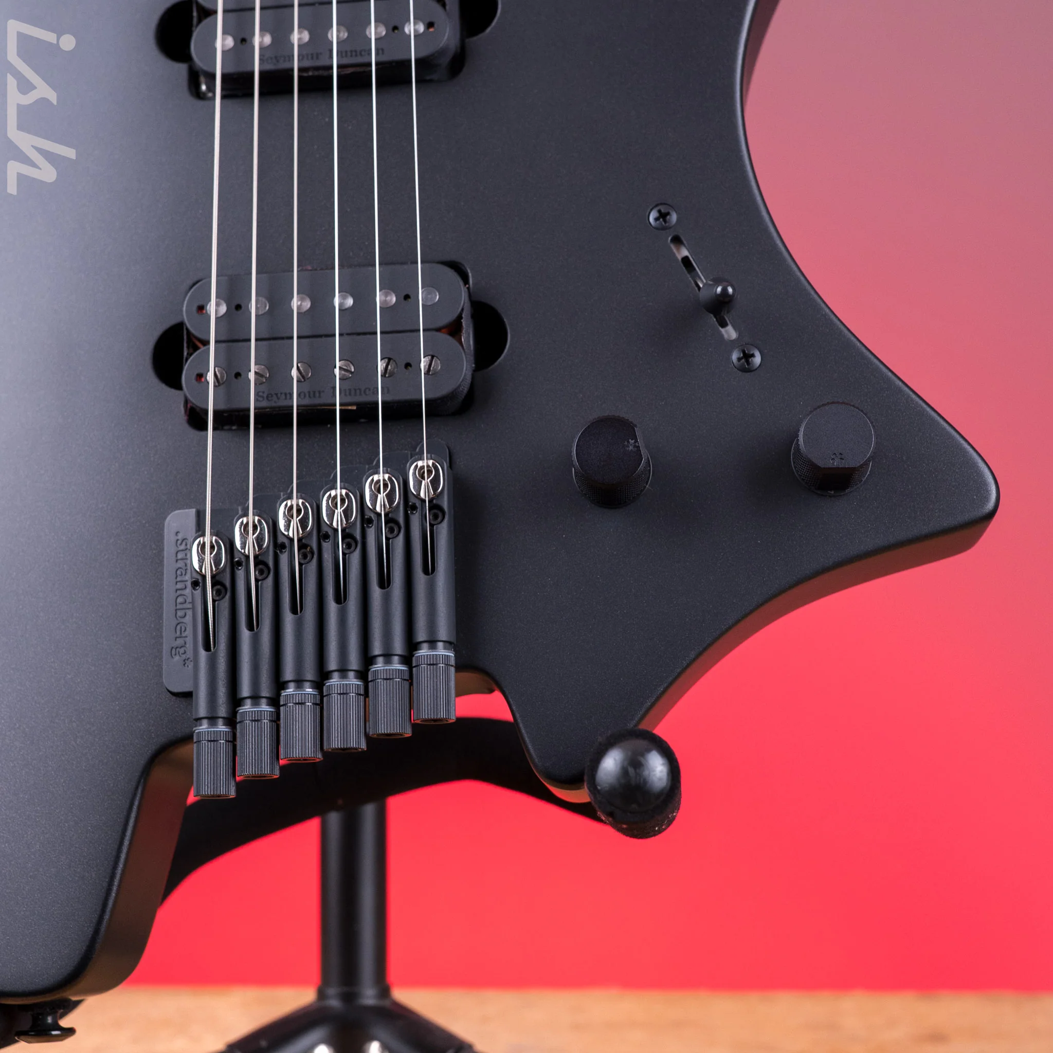 Strandberg Boden Standard N2.6 Black Satin Metallic - Image 5