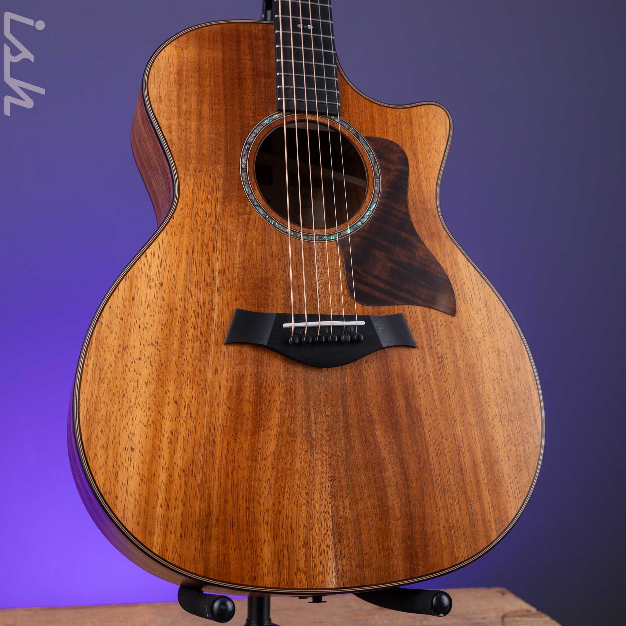 Taylor 724ce Acoustic-Electric Guitar Natural Hawaiian Koa Demo