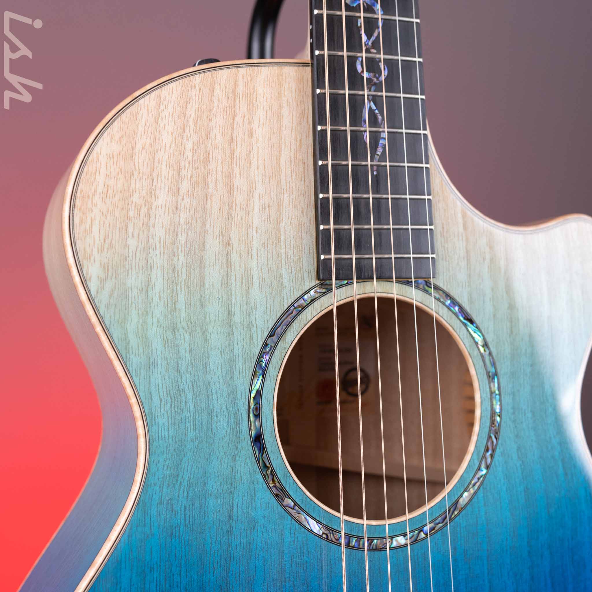 Taylor Custom Grand Concert C22e 12-Fret Ombre Blue Catch #5 - Image 3