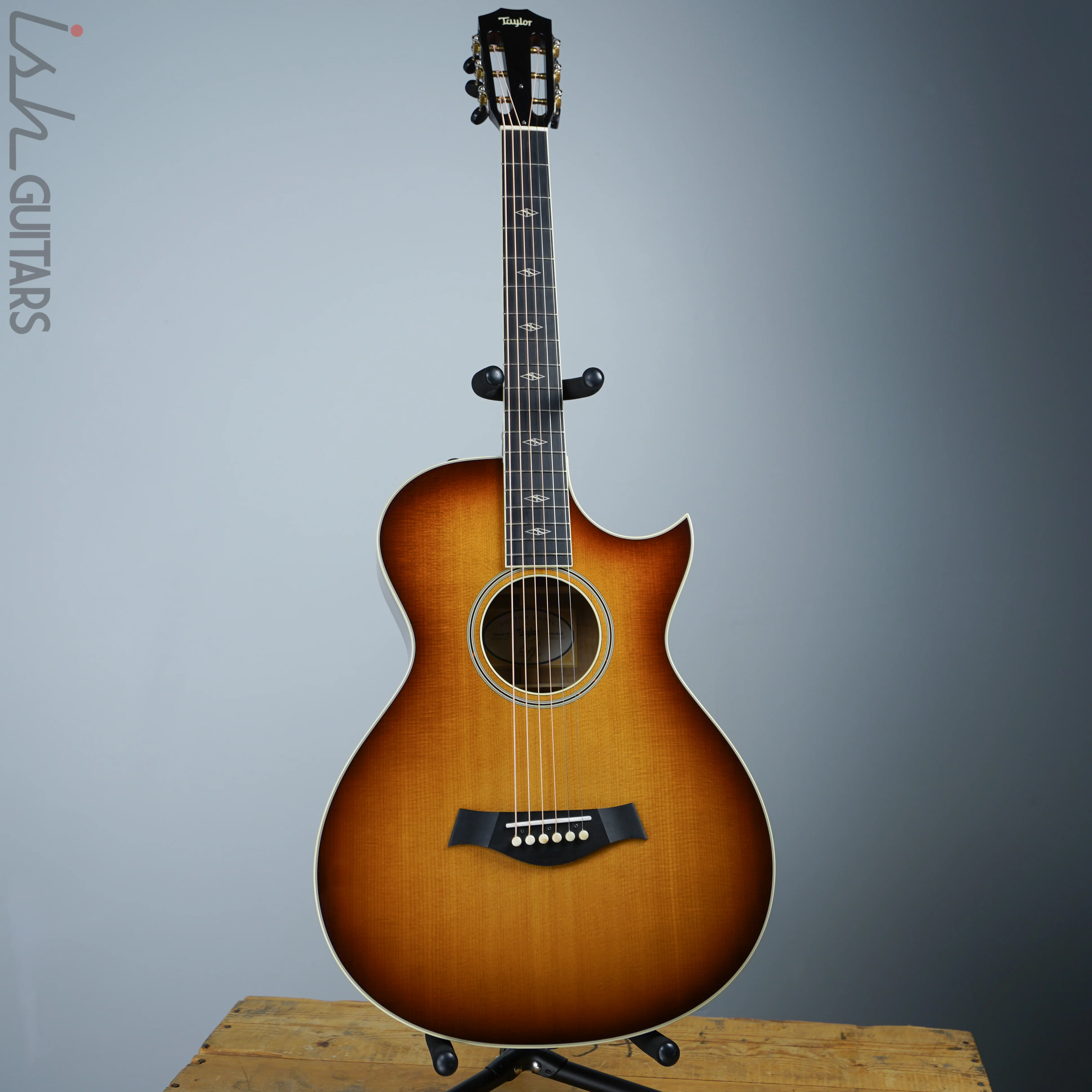 Taylor BTO Custom Shop Grand Concert 12 Fret Florentine Torrefied Spruce Myrtlewood - Image 2