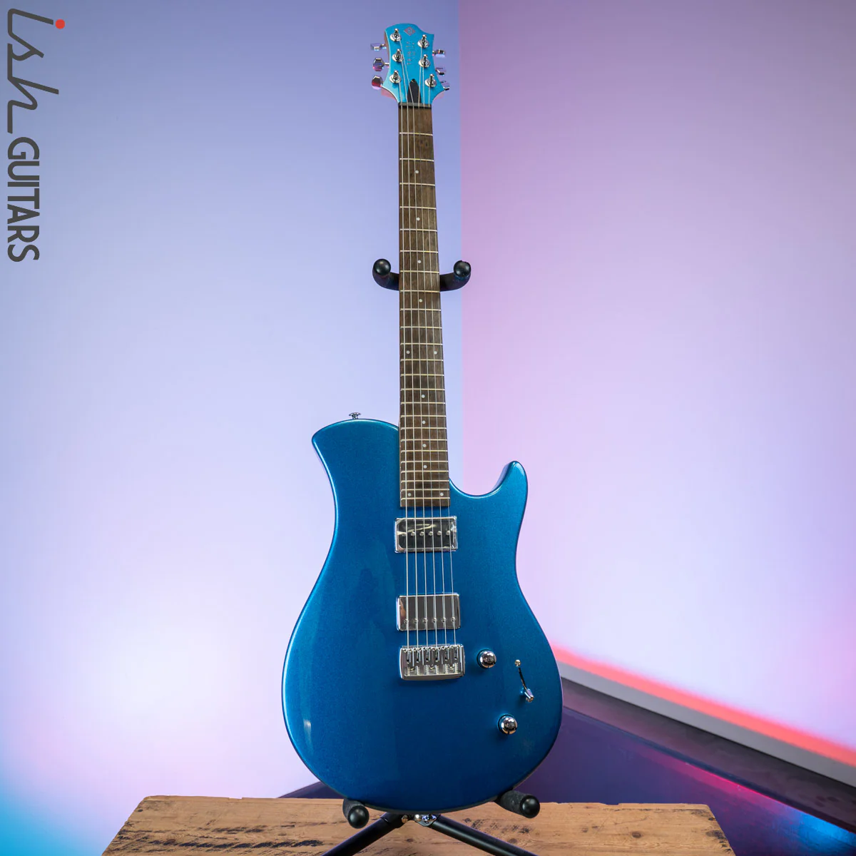 Trinity by Relish Metallic Blue w/ Extra Pickups - Image 2
