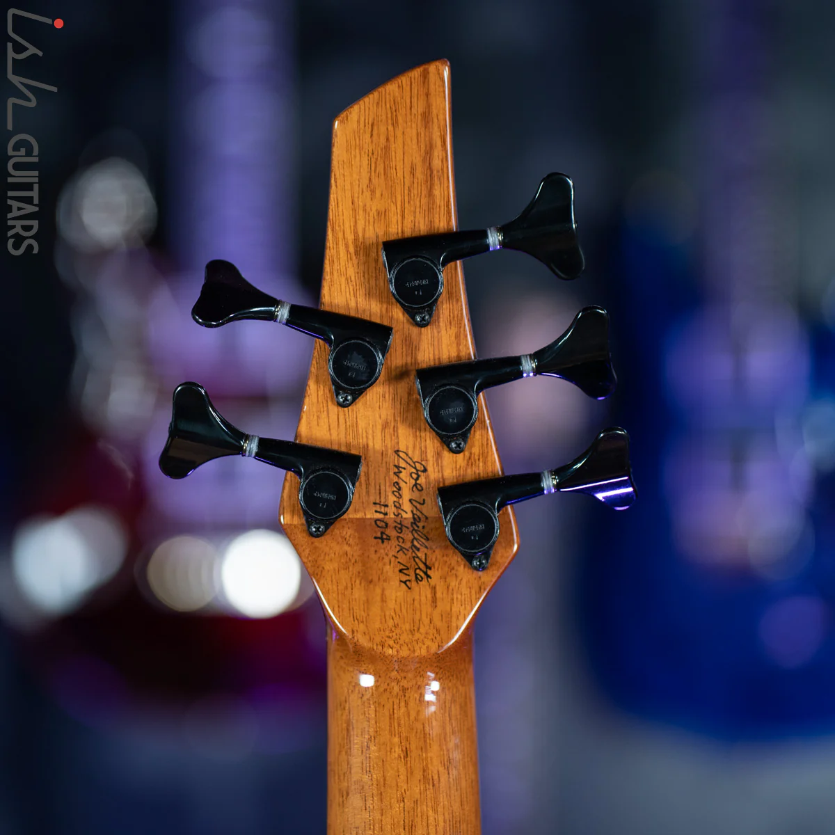 Veillette Acoustic 5 String Bass Guitar Brazilian Rosewood Tobacco Sunburst - Image 15