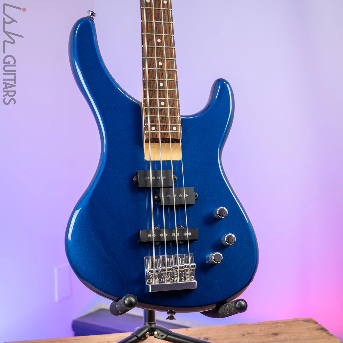 Jackson JS2 Metallic Blue Bass
